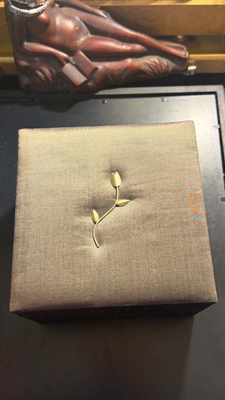 Vintage 100% Thai Silk Decorative Hinged Keepsake Box